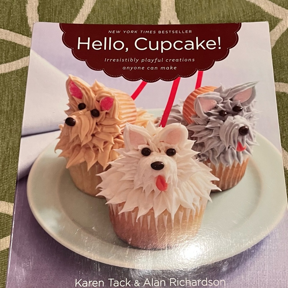 Hello, Cupcake! Book